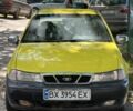 Желтый Дэу Нексия, объемом двигателя 1.5 л и пробегом 1 тыс. км за 1300 $, фото 1 на Automoto.ua