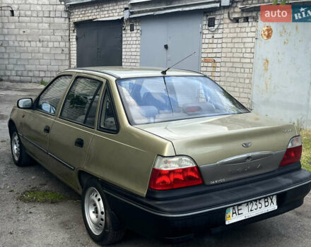 Жовтий Деу Нексія, об'ємом двигуна 1.5 л та пробігом 140 тис. км за 2000 $, фото 8 на Automoto.ua