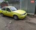 Желтый Дэу Нексия, объемом двигателя 1.5 л и пробегом 174 тыс. км за 650 $, фото 3 на Automoto.ua