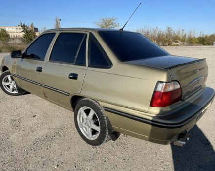 Желтый Дэу Нексия, объемом двигателя 1.5 л и пробегом 75 тыс. км за 4000 $, фото 8 на Automoto.ua