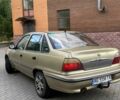 Желтый Дэу Нексия, объемом двигателя 1.5 л и пробегом 180 тыс. км за 1700 $, фото 3 на Automoto.ua