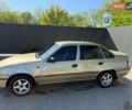 Желтый Дэу Нексия, объемом двигателя 1.5 л и пробегом 170 тыс. км за 1400 $, фото 3 на Automoto.ua