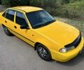 Желтый Дэу Нексия, объемом двигателя 0 л и пробегом 300 тыс. км за 1550 $, фото 6 на Automoto.ua
