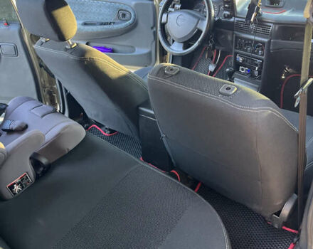 Желтый Дэу Нексия, объемом двигателя 1.5 л и пробегом 112 тыс. км за 2300 $, фото 22 на Automoto.ua