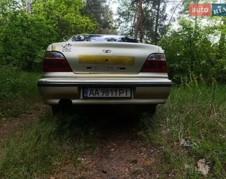 Желтый Дэу Нексия, объемом двигателя 1.6 л и пробегом 162 тыс. км за 1500 $, фото 7 на Automoto.ua