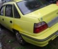 Желтый Дэу Нексия, объемом двигателя 1.5 л и пробегом 174 тыс. км за 650 $, фото 14 на Automoto.ua