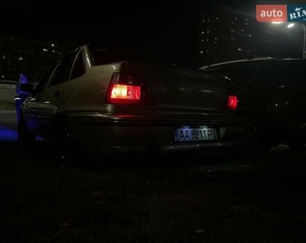 Дэу Нексия 2007 в Киеве на Automoto.ua Желтый Дэу Нексия, объемом двигателя 1.6 л и пробегом 165 тыс. км за 1500 $, фото 3 на Automoto.ua