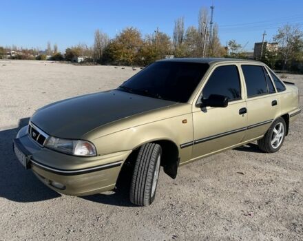 Желтый Дэу Нексия, объемом двигателя 1.5 л и пробегом 75 тыс. км за 4000 $, фото 11 на Automoto.ua