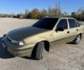 Желтый Дэу Нексия, объемом двигателя 1.5 л и пробегом 75 тыс. км за 4000 $, фото 11 на Automoto.ua