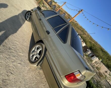 Желтый Дэу Нексия, объемом двигателя 1.5 л и пробегом 75 тыс. км за 4000 $, фото 23 на Automoto.ua