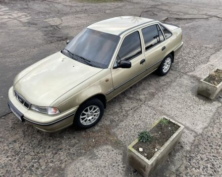 Желтый Дэу Нексия, объемом двигателя 1.5 л и пробегом 75 тыс. км за 4000 $, фото 22 на Automoto.ua