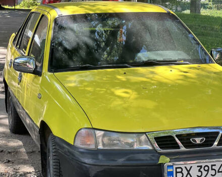 Жовтий Деу Нексія, об'ємом двигуна 1.5 л та пробігом 205 тис. км за 900 $, фото 2 на Automoto.ua