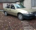 Желтый Дэу Нексия, объемом двигателя 1.5 л и пробегом 162 тыс. км за 1674 $, фото 1 на Automoto.ua