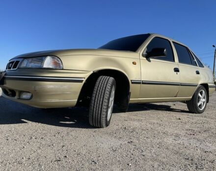 Желтый Дэу Нексия, объемом двигателя 1.5 л и пробегом 75 тыс. км за 4000 $, фото 12 на Automoto.ua