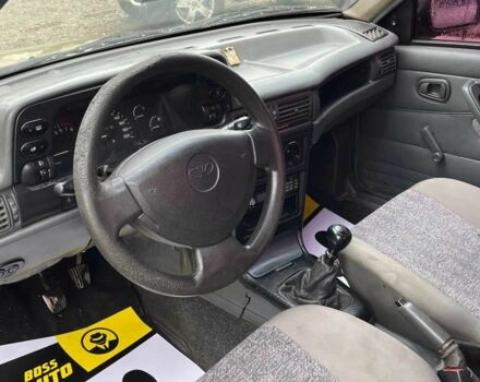Жовтий Деу Нексія, об'ємом двигуна 1.5 л та пробігом 450 тис. км за 1500 $, фото 9 на Automoto.ua