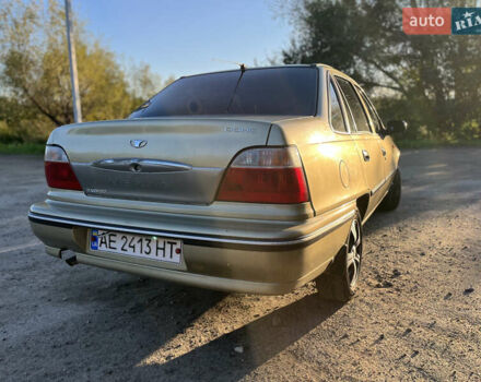 Желтый Дэу Нексия, объемом двигателя 1.5 л и пробегом 112 тыс. км за 2300 $, фото 15 на Automoto.ua