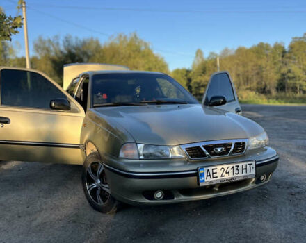 Желтый Дэу Нексия, объемом двигателя 1.5 л и пробегом 112 тыс. км за 2300 $, фото 4 на Automoto.ua