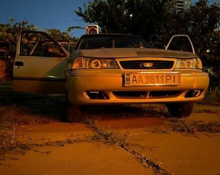 Дэу Нексия 2007 в Киеве на Automoto.ua Желтый Дэу Нексия, объемом двигателя 1.6 л и пробегом 165 тыс. км за 1500 $, фото 1 на Automoto.ua