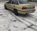 Жовтий Деу Нексія, об'ємом двигуна 1.6 л та пробігом 360 тис. км за 2000 $, фото 1 на Automoto.ua