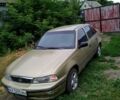 Желтый Дэу Нексия, объемом двигателя 1.5 л и пробегом 100 тыс. км за 1555 $, фото 1 на Automoto.ua