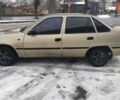 Жовтий Деу Нексія, об'ємом двигуна 1.6 л та пробігом 360 тис. км за 2000 $, фото 6 на Automoto.ua