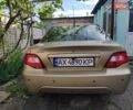 Желтый Дэу Нексия, объемом двигателя 1.5 л и пробегом 240 тыс. км за 2600 $, фото 3 на Automoto.ua