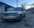 Желтый Дэу Нексия, объемом двигателя 1.5 л и пробегом 350 тыс. км за 1970 $, фото 1 на Automoto.ua