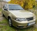 Желтый Дэу Нексия, объемом двигателя 1.5 л и пробегом 125 тыс. км за 2350 $, фото 1 на Automoto.ua