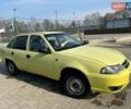 Жовтий Деу Нексія, об'ємом двигуна 1.5 л та пробігом 186 тис. км за 2000 $, фото 7 на Automoto.ua