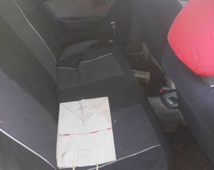 Желтый Дэу Нексия, объемом двигателя 1.6 л и пробегом 130 тыс. км за 550 $, фото 4 на Automoto.ua