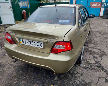 Жовтий Деу Нексія, об'ємом двигуна 1.6 л та пробігом 60 тис. км за 3350 $, фото 4 на Automoto.ua