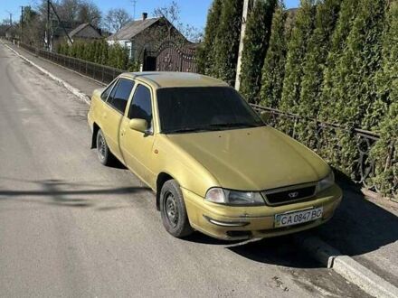 Деу Нексія 1998 у Рівному на Automoto.ua Жовтий Деу Нексія, об'ємом двигуна 1.5 л та пробігом 330 тис. км за 604 $, фото 1 на Automoto.ua