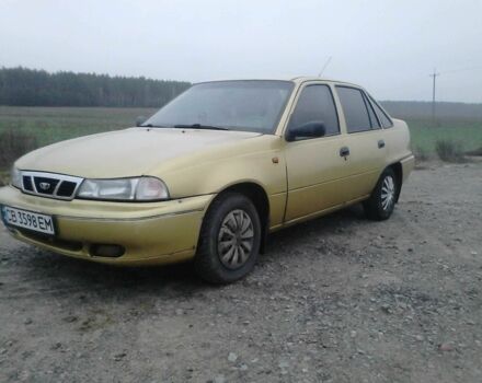 Жовтий Деу Нексія, об'ємом двигуна 1.5 л та пробігом 300 тис. км за 1500 $, фото 1 на Automoto.ua