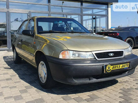 Дэу Нексия 2008 в Мукачеве на Automoto.ua Желтый Дэу Нексия, объемом двигателя 1.5 л и пробегом 143 тыс. км за 2500 $, фото 1 на Automoto.ua