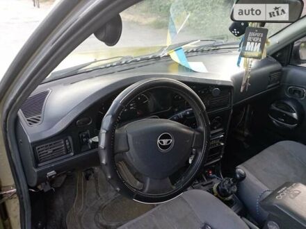 Деу Нексія 2009 у Кропивницькому (Кіровограді) на Automoto.ua Жовтий Деу Нексія, об'ємом двигуна 1.5 л та пробігом 225 тис. км за 1700 $, фото 1 на Automoto.ua