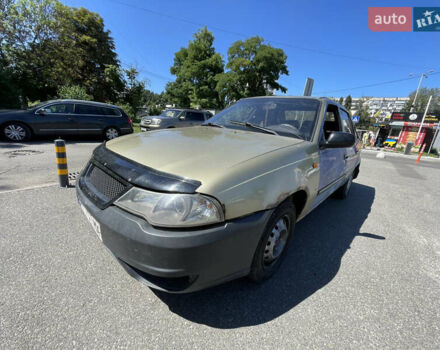 Жовтий Деу Нексія, об'ємом двигуна 1.5 л та пробігом 360 тис. км за 900 $, фото 1 на Automoto.ua