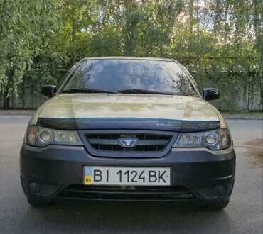 Деу Нексія 2011 у Кременчуге на Automoto.ua Жовтий Деу Нексія, об'ємом двигуна 1.5 л та пробігом 54 тис. км за 3000 $, фото 1 на Automoto.ua