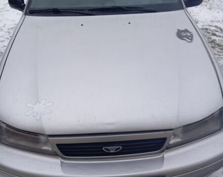 Серый Дэу Нексия, объемом двигателя 1.5 л и пробегом 300 тыс. км за 500 $, фото 2 на Automoto.ua