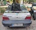 Серый Дэу Нексия, объемом двигателя 1.5 л и пробегом 300 тыс. км за 750 $, фото 4 на Automoto.ua