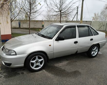 Серый Дэу Нексия, объемом двигателя 1.5 л и пробегом 254 тыс. км за 1200 $, фото 1 на Automoto.ua