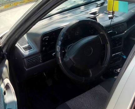 Дэу Нексия 1996 в Днепре (Днепропетровске) на Automoto.ua Серый Дэу Нексия, объемом двигателя 1.5 л и пробегом 250 тыс. км за 1000 $, фото 1 на Automoto.ua