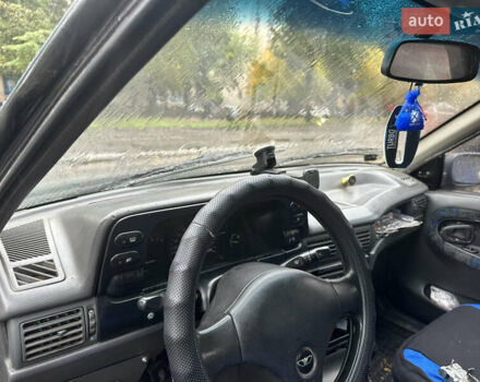 Деу Нексія 1997 у Белой Церкве на Automoto.ua Сірий Деу Нексія, об'ємом двигуна 1.5 л та пробігом 250 тис. км за 499 $, фото 5 на Automoto.ua