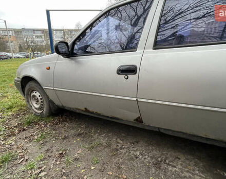 Серый Дэу Нексия, объемом двигателя 1.5 л и пробегом 135 тыс. км за 1499 $, фото 6 на Automoto.ua