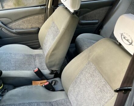 Сірий Деу Нексія, об'ємом двигуна 0 л та пробігом 73 тис. км за 2200 $, фото 5 на Automoto.ua