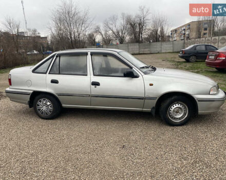 Серый Дэу Нексия, объемом двигателя 1.5 л и пробегом 160 тыс. км за 1500 $, фото 5 на Automoto.ua