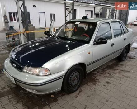 Сірий Деу Нексія, об'ємом двигуна 1.5 л та пробігом 282 тис. км за 1900 $, фото 2 на Automoto.ua