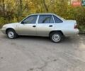Сірий Деу Нексія, об'ємом двигуна 1.5 л та пробігом 300 тис. км за 2500 $, фото 1 на Automoto.ua
