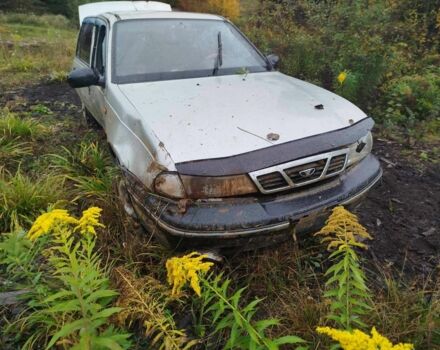 Серый Дэу Нексия, объемом двигателя 1.5 л и пробегом 4 тыс. км за 700 $, фото 5 на Automoto.ua