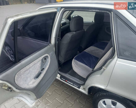 Серый Дэу Нексия, объемом двигателя 1.5 л и пробегом 269 тыс. км за 1950 $, фото 14 на Automoto.ua