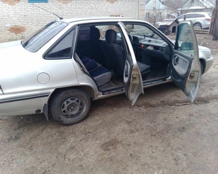 Сірий Деу Нексія, об'ємом двигуна 0 л та пробігом 280 тис. км за 1600 $, фото 4 на Automoto.ua